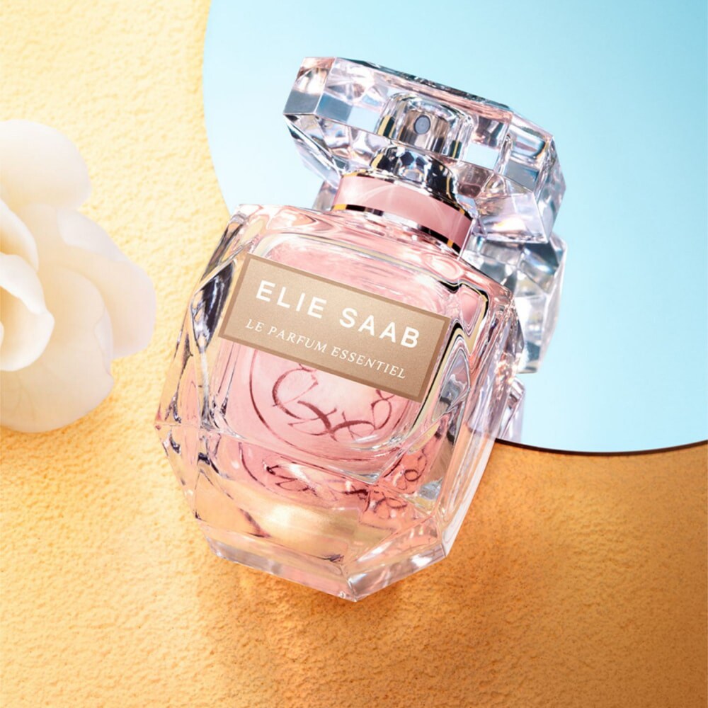 Apa de parfum ELIE SAAB le Parfum Essentiel, Femei, 50ml