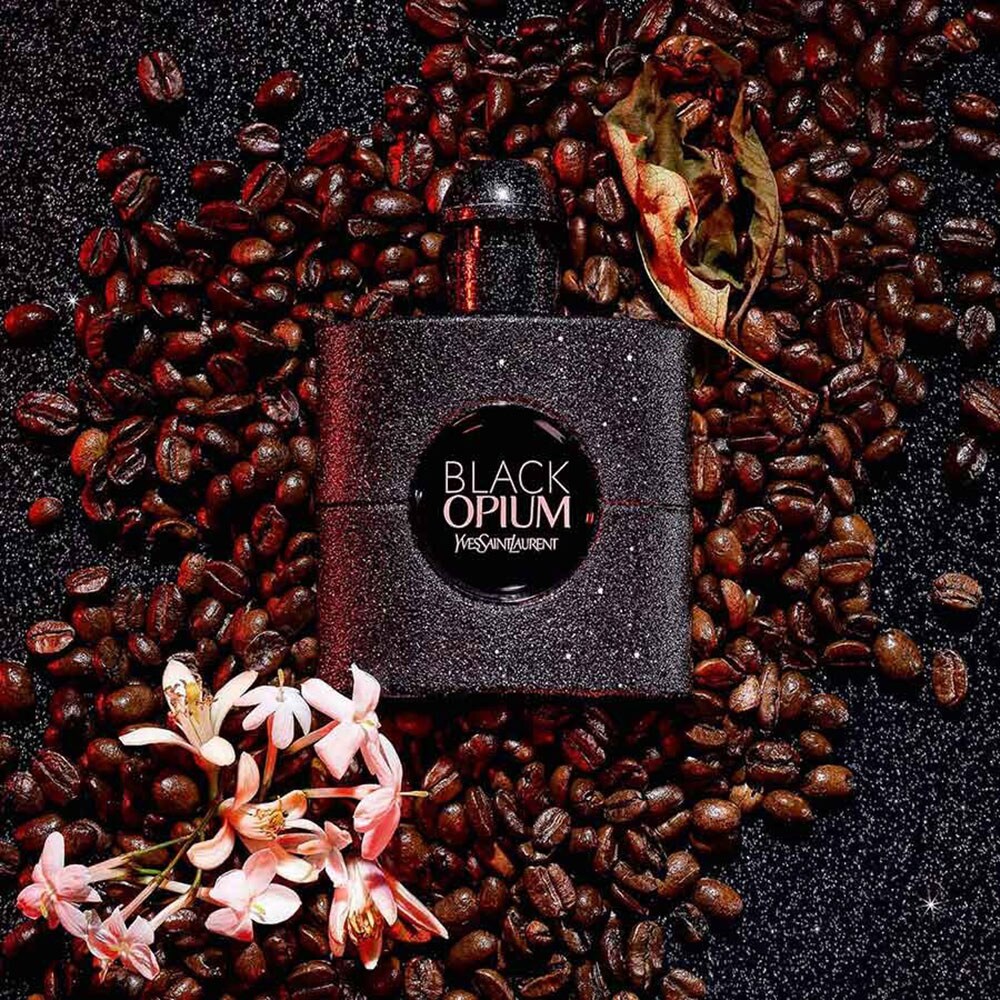 Apa de parfum YVES SAINT LAURENT Black Opium Extreme, Femei, 50ml