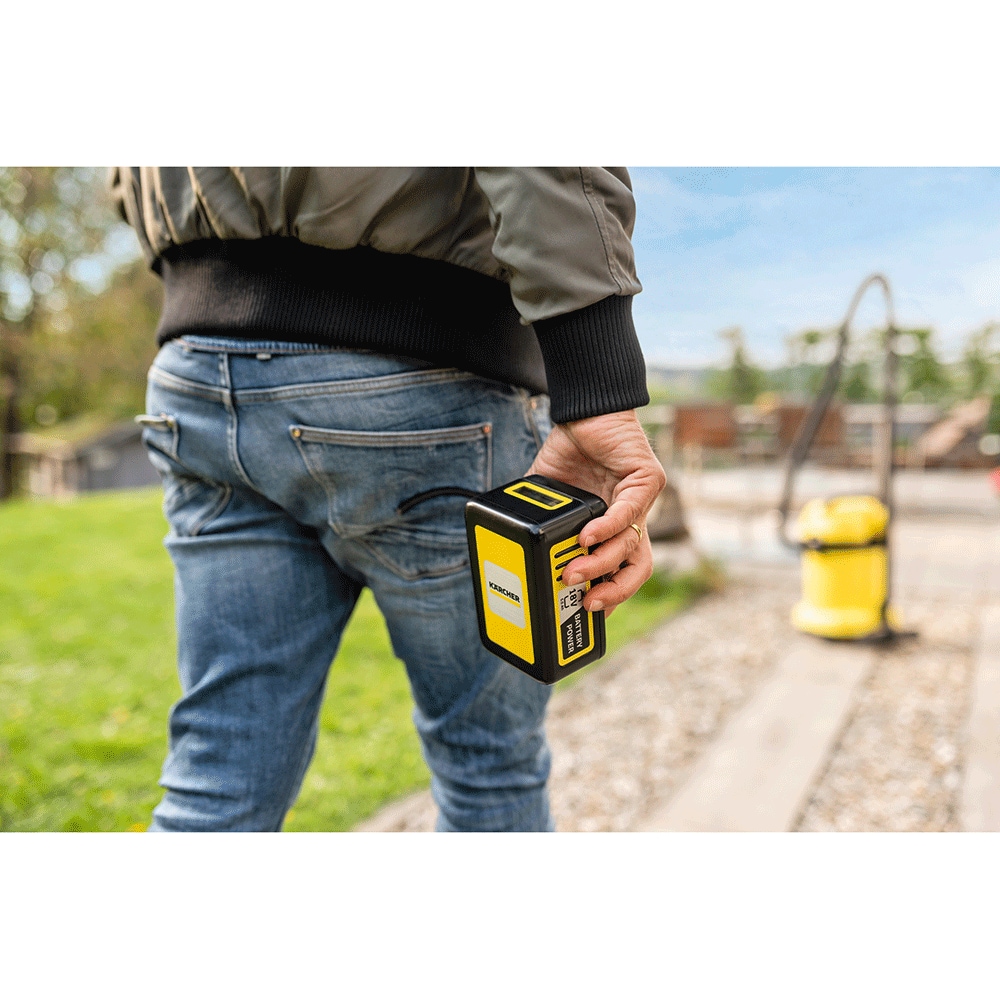 Aspirator fara sac KARCHER WD 3 18, 17l, 225W, 78dB, galben-negru