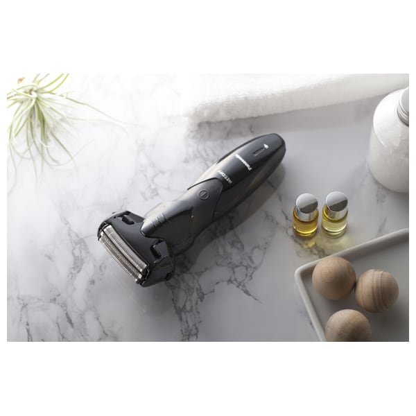 Aparat de ras PANASONIC ES-SL33-K503, acumulator, autonomie 25 min, Tehnologie LED, negru