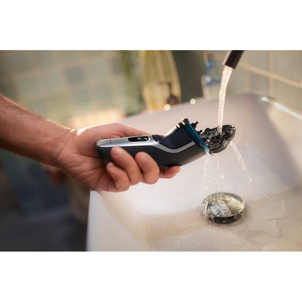 Aparat de ras PHILIPS Seria3000 S3143/00, Wet&Dry, autonomie 60 min, 3 elemente de taiere, argintiu