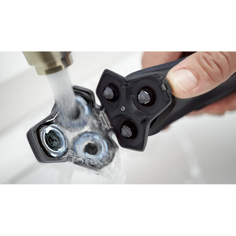 Aparat de ras PHILIPS Shaver Series 7000 S7886/55, acumulator, autonomie 60 min, SkinIQ, negru