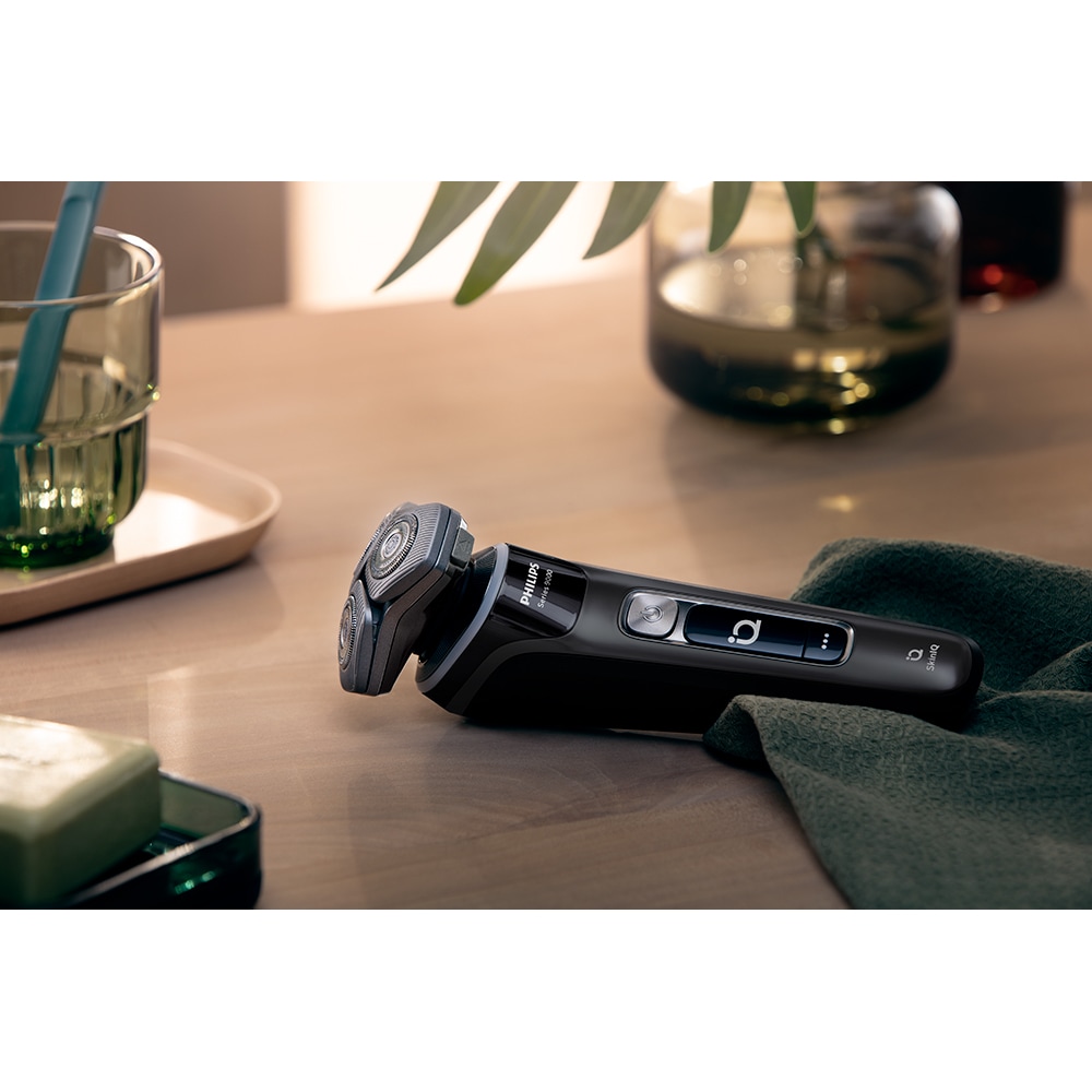 Aparat de ras PHILIPS Seria 9000 S9975/55, Wet&Dry, SkinIQ, autonomie 60 min, 3 elemente de taiere, argintiu