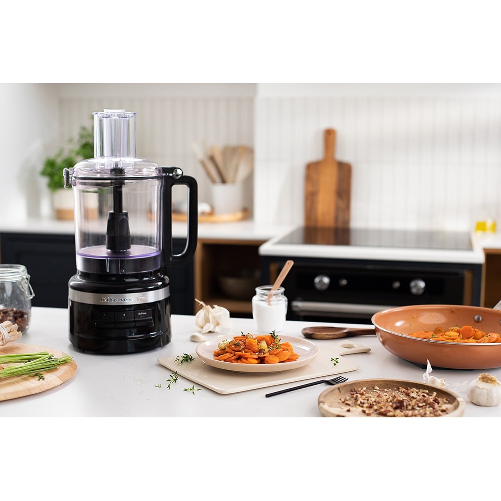 Robot de bucatarie KITCHENAID Artisan 5KFP0921EOB, 2.1l, 250W, 3 trepte de viteza, negru lucios-argintiu