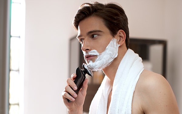 Aparat de ras PHILIPS Shaver S9111/31, acumulator, autonomie 50 min, SmartClean Plus, albastru