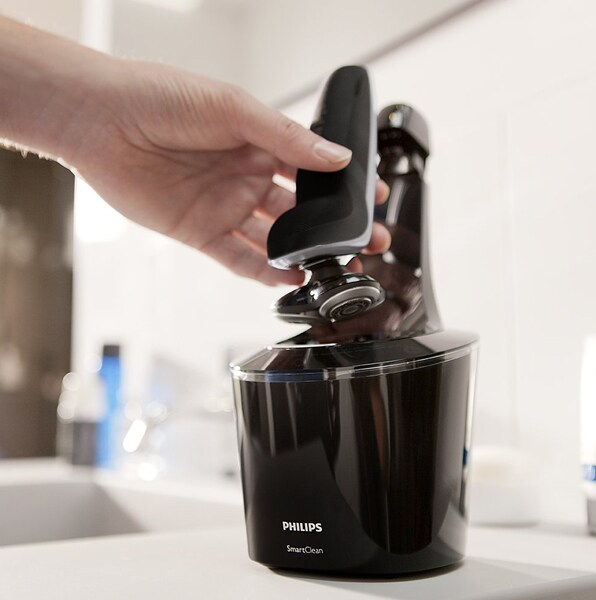 Aparat de ras PHILIPS Shaver S9111/31, acumulator, autonomie 50 min, SmartClean Plus, albastru