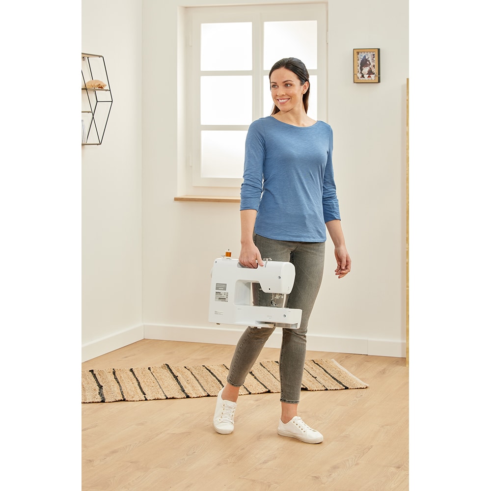 Masina de cusut BROTHER X40S BRX40SYD1, 850imp/min, 40 programe, alb-mov