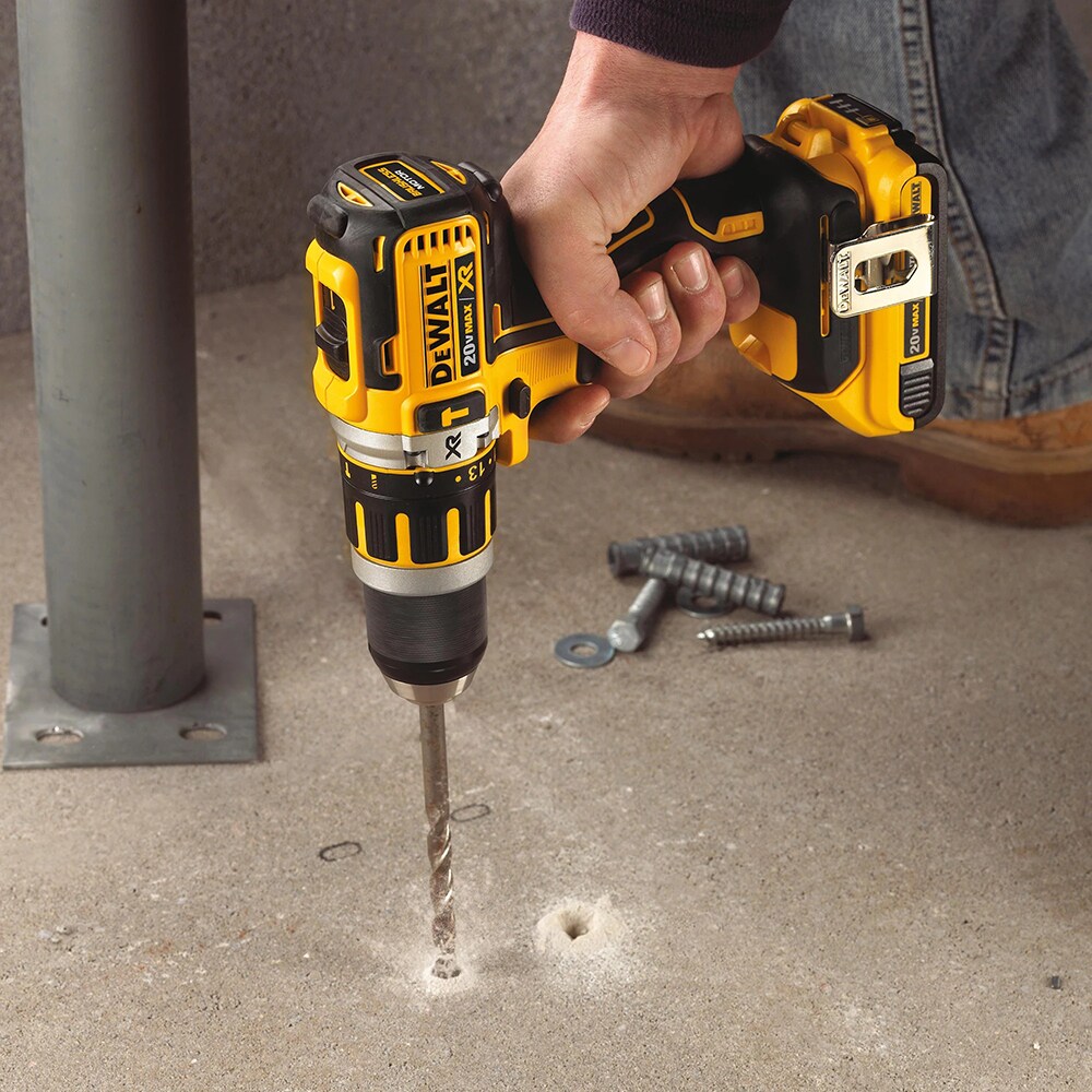 DW MAS INSURUB.GAURIT 18V 2X2AH