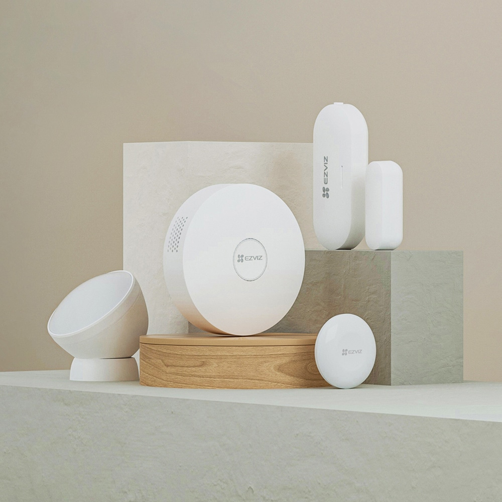 Kit Senzori Wireless EZVIZ CS-B1, Home Gateway A3, Senzor de miscare PIR, Senzor de deschidere/inchidere, Buton urgenta, ZigBee, alb