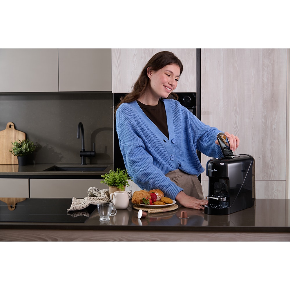 Espressor capsule MYRIA Echipa Nationala de Fotbal MY4497FRF, 0.9l, 1400W, 20 bar, negru-argintiu