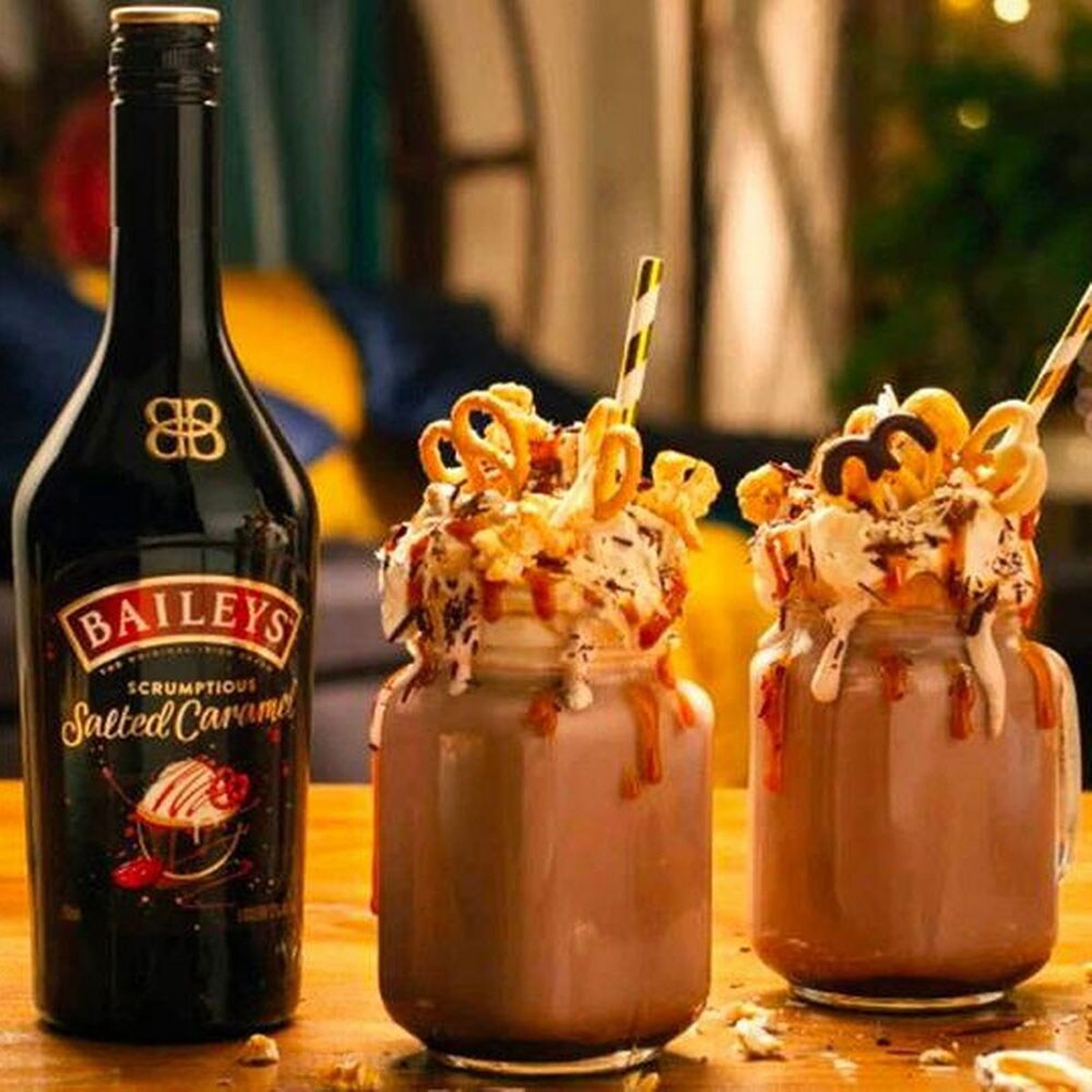 Lichior Bailey's Salted Caramel, 0.7L