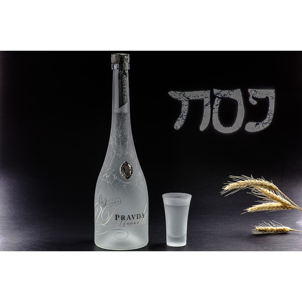 Vodka Pravda Kosher For Passover, 0.7L