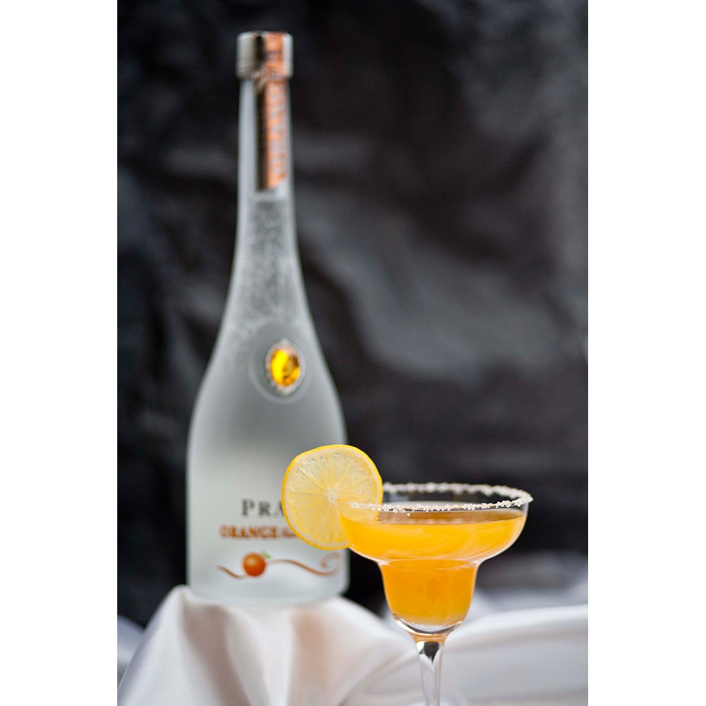 Vodka Pravda Orange Flavoured, 0.7L