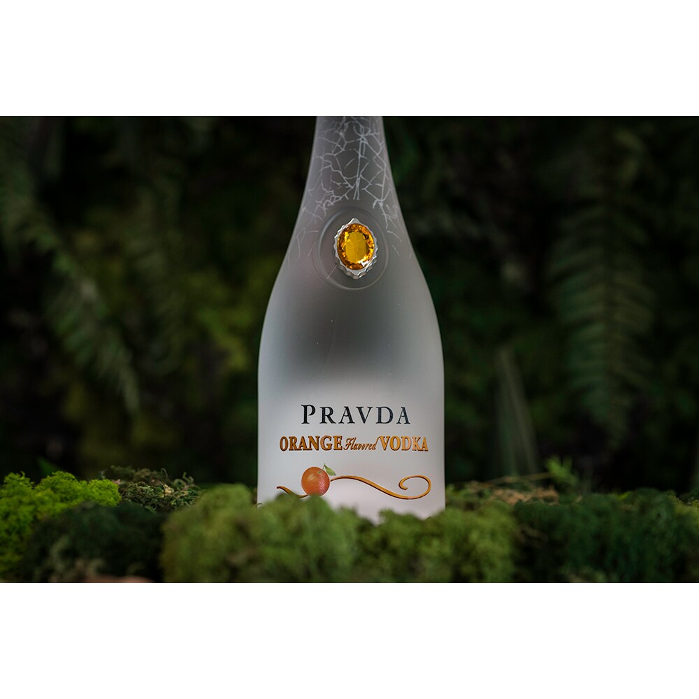 Vodka Pravda Orange Flavoured, 0.7L
