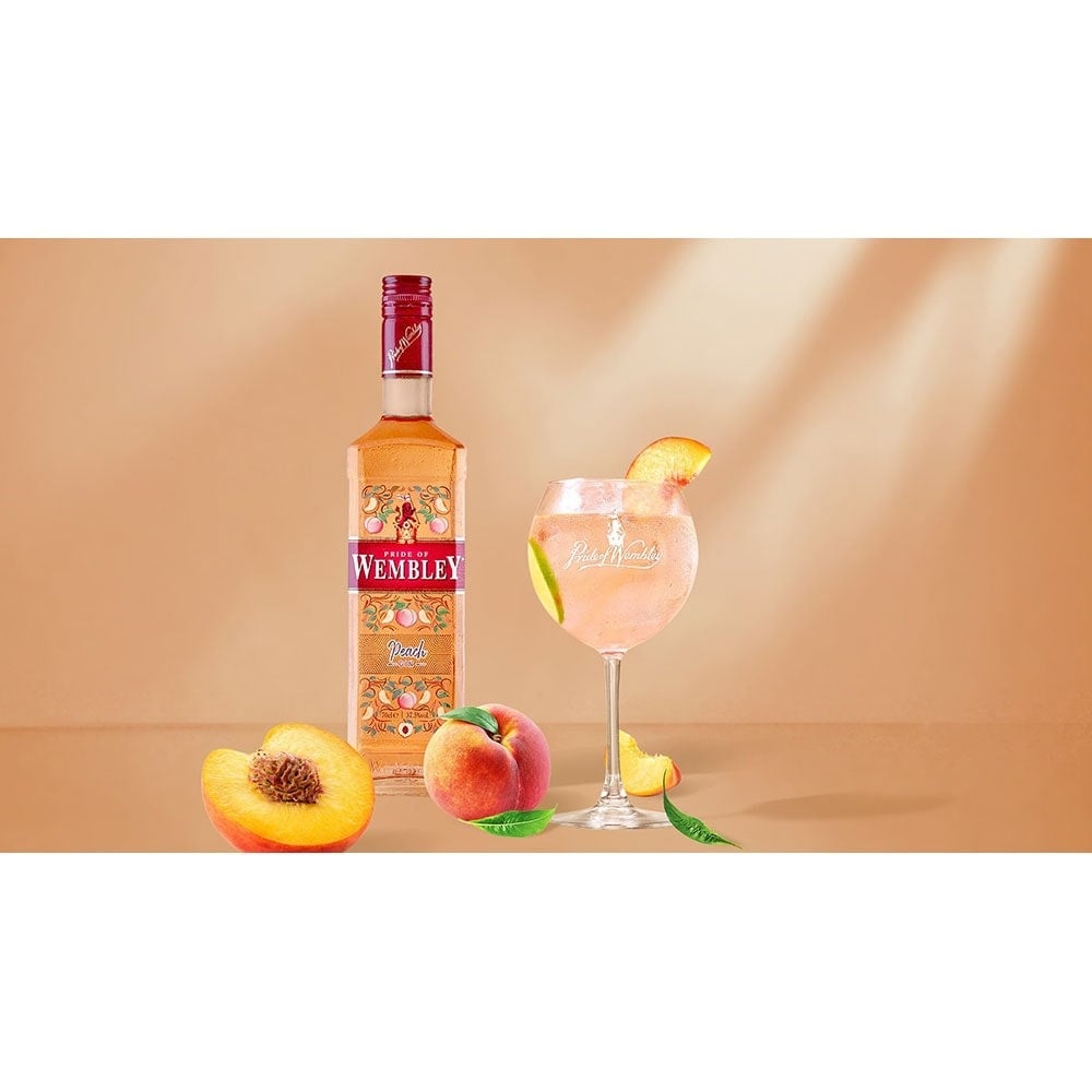 Gin Wembley Peach, 0.7L