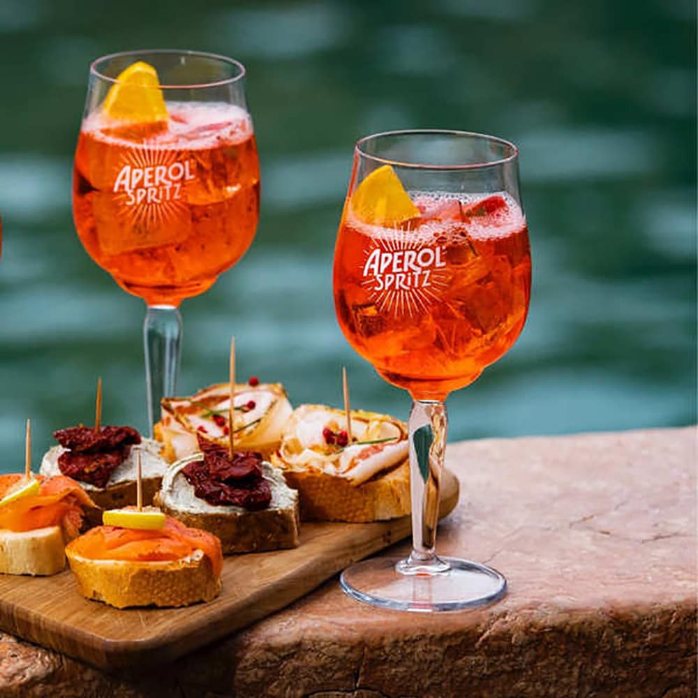 Set Aperitiv Aperol, 0.7L + Vin spumant alb Grande Vento, 0.75L