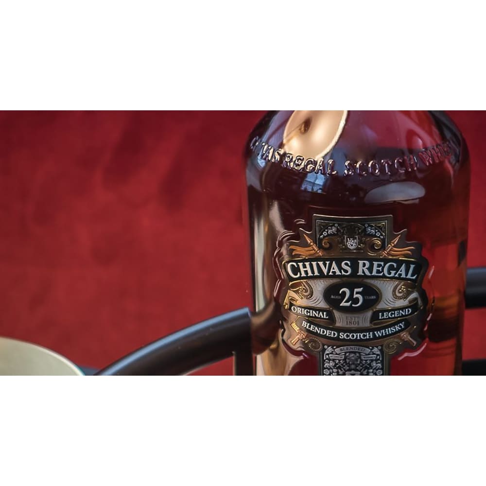 Whisky Chivas Regal 25YO, 0.7L