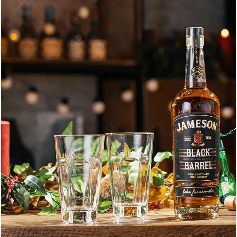 Set Whisky Jameson Black Barrel 0.7L + 2 pahare