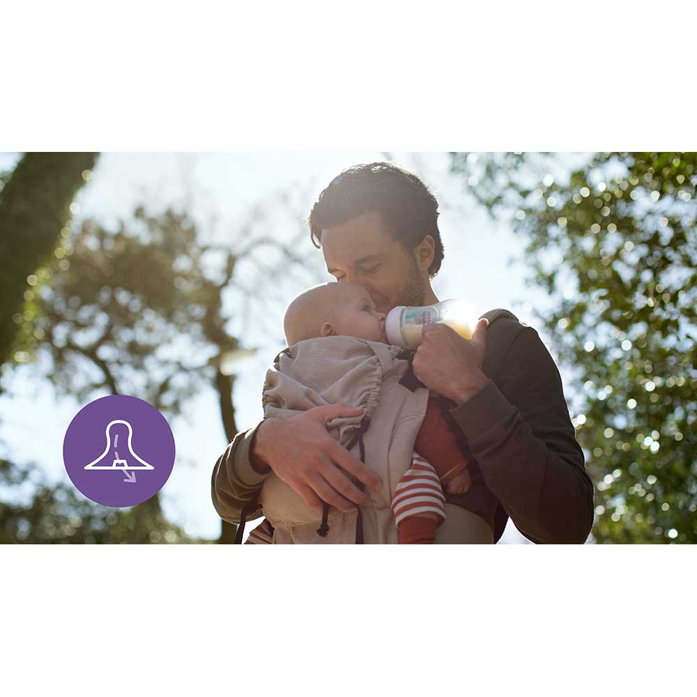 Set PHILIPS AVENT Natural Response SCD657/11: 2 biberoane 125ml + 2 biberoane 260ml + 2 dispozitive AirFree + suzeta + perie biberon, flux lent, 0 luni+, multicolor