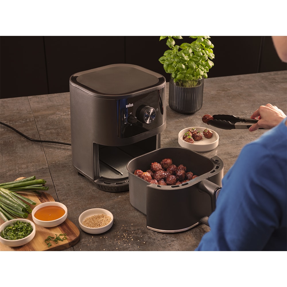 Friteuza cu aer cald BRAUN Multifry 3 HF3000, 4.3l, 1.2kg, 1500W, negru-argintiu