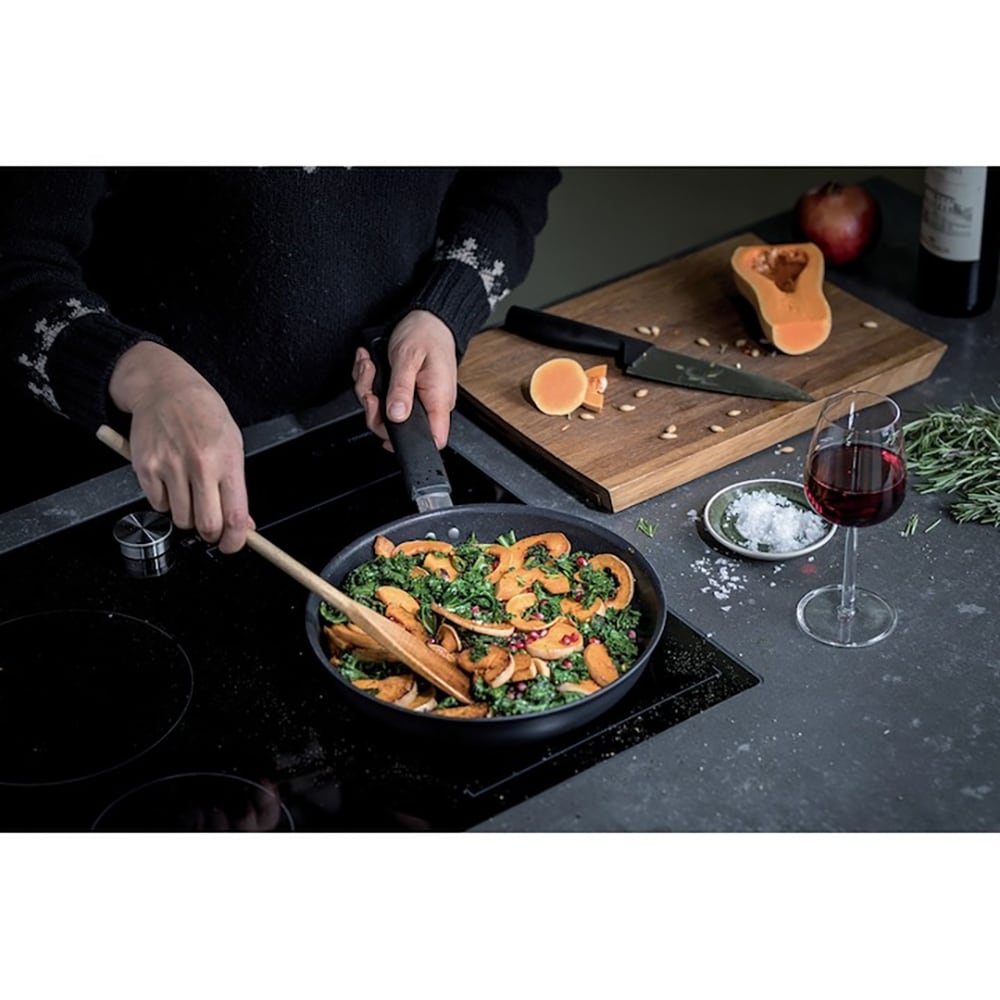 Tigaie antiaderenta FISKARS Hard Face, 28 cm, aluminiu, negru
