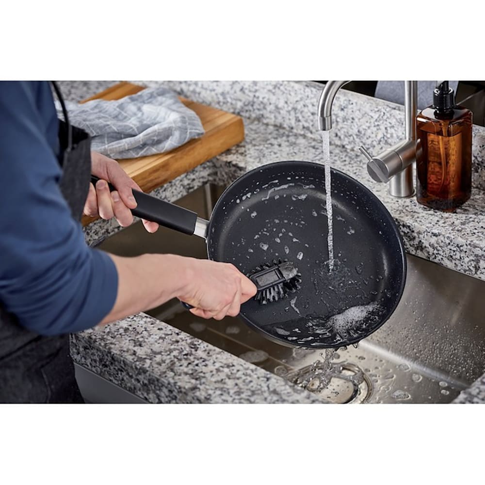 Tigaie antiaderenta FISKARS Hard Face, 30 cm, aluminiu, negru