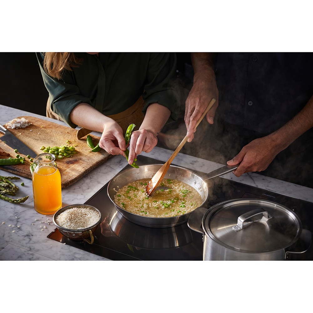 Tigaie FISKARS All Steel Pure, 28 cm, otel inoxidabil, argintiu