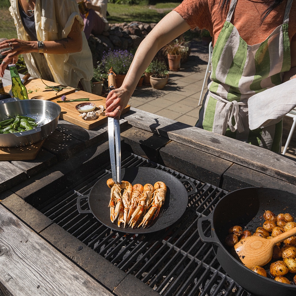 Disc pentru grill FISKARS Norden, 30 cm, fonta, negru