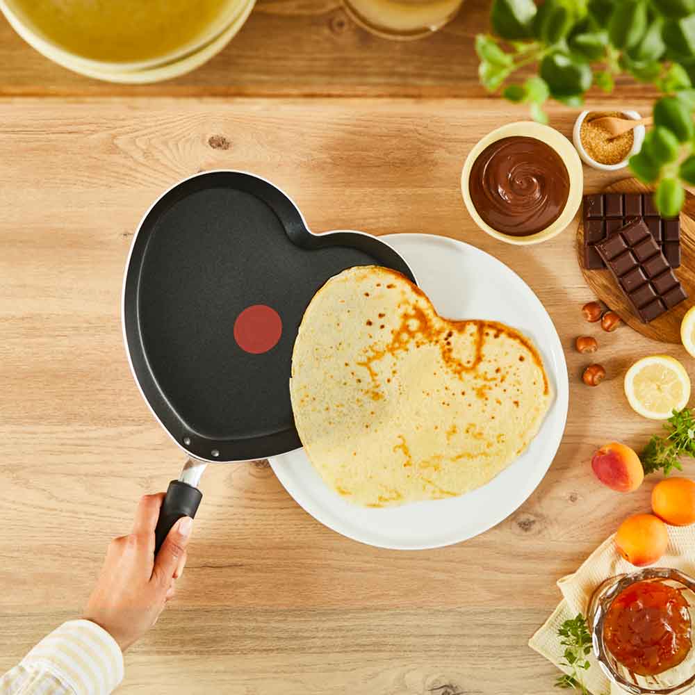 Tigaie clatite TEFAL Inima B0141002, 25 cm, aluminiu, Thermo-Signal, invelis antiaderent, rosu
