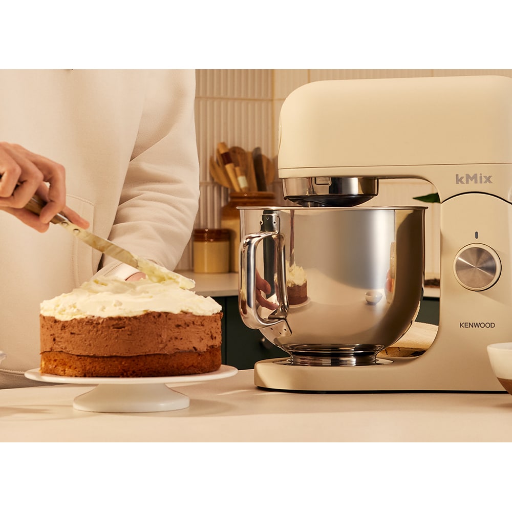 Robot de bucatarie KENWOOD kMiX KMX751ACR, vas 5l, 1000W, 6 trepte viteza, bej
