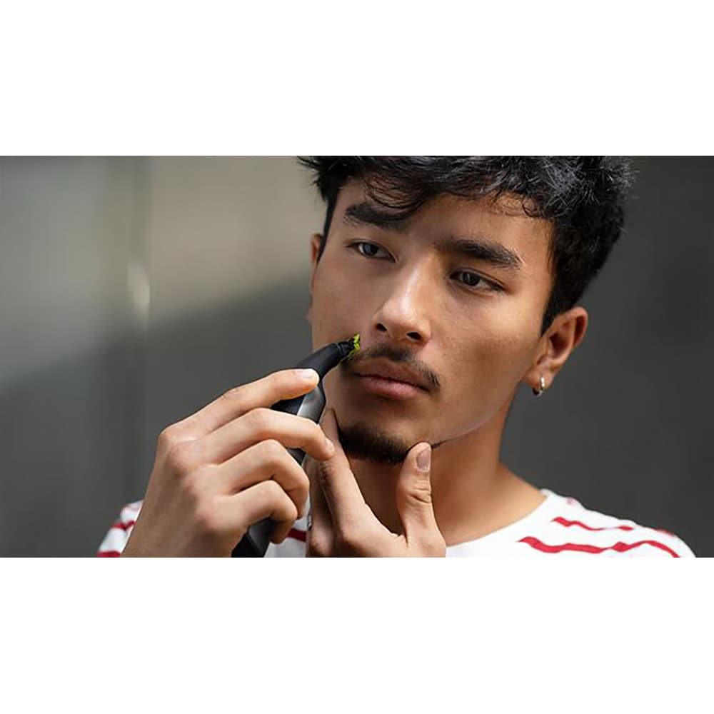 Aparat de tuns barba PHILIPS OneBlade Pro QP6550/15, acumulator, 120 min autonomie, negru