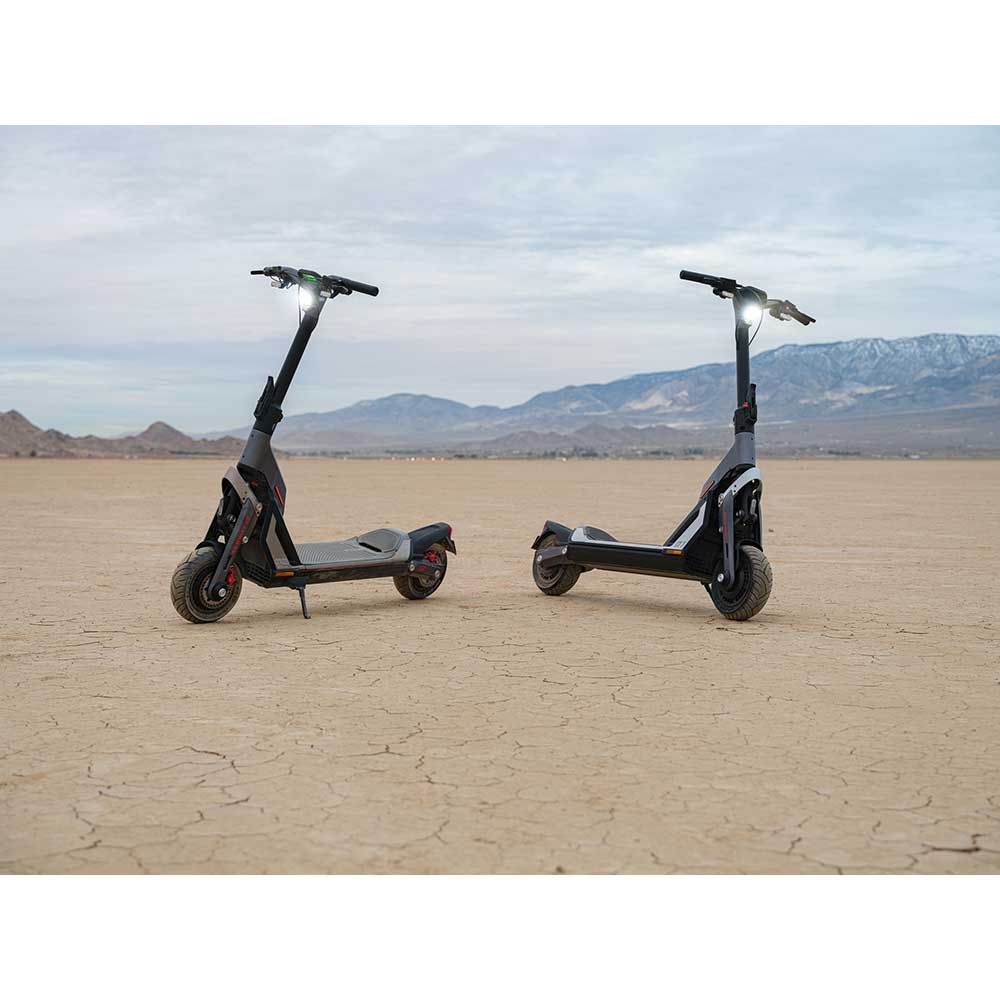 Trotineta electrica NINEBOT Segway KickScooter GT1E, 11 inch, negru