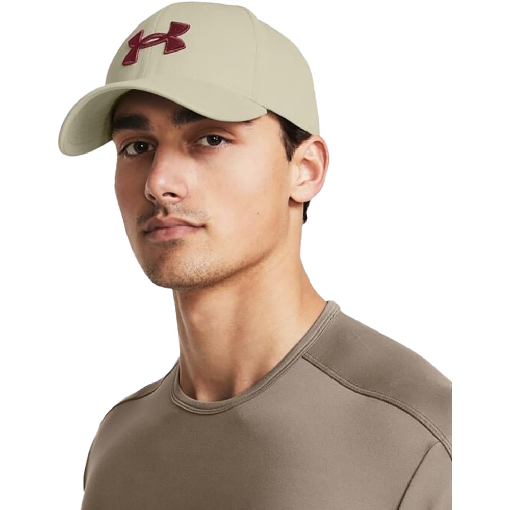Sapca barbati UNDER ARMOUR Blitzing, marimea M-L, maro