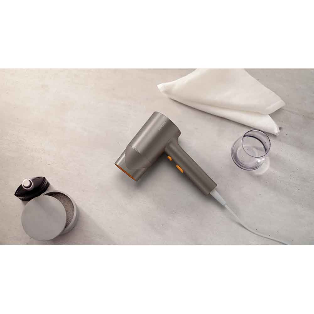 Uscator de par PHILIPS Seria 3000 BHD321/00, 1600W, 2 viteze, 2 trepte temperatura. portocaliu