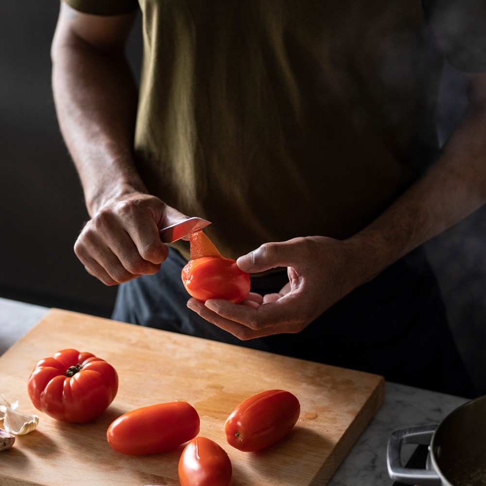 Cutit pentru curatat legume FISKARS All Steel 1062889, 7cm, otel, argintiu