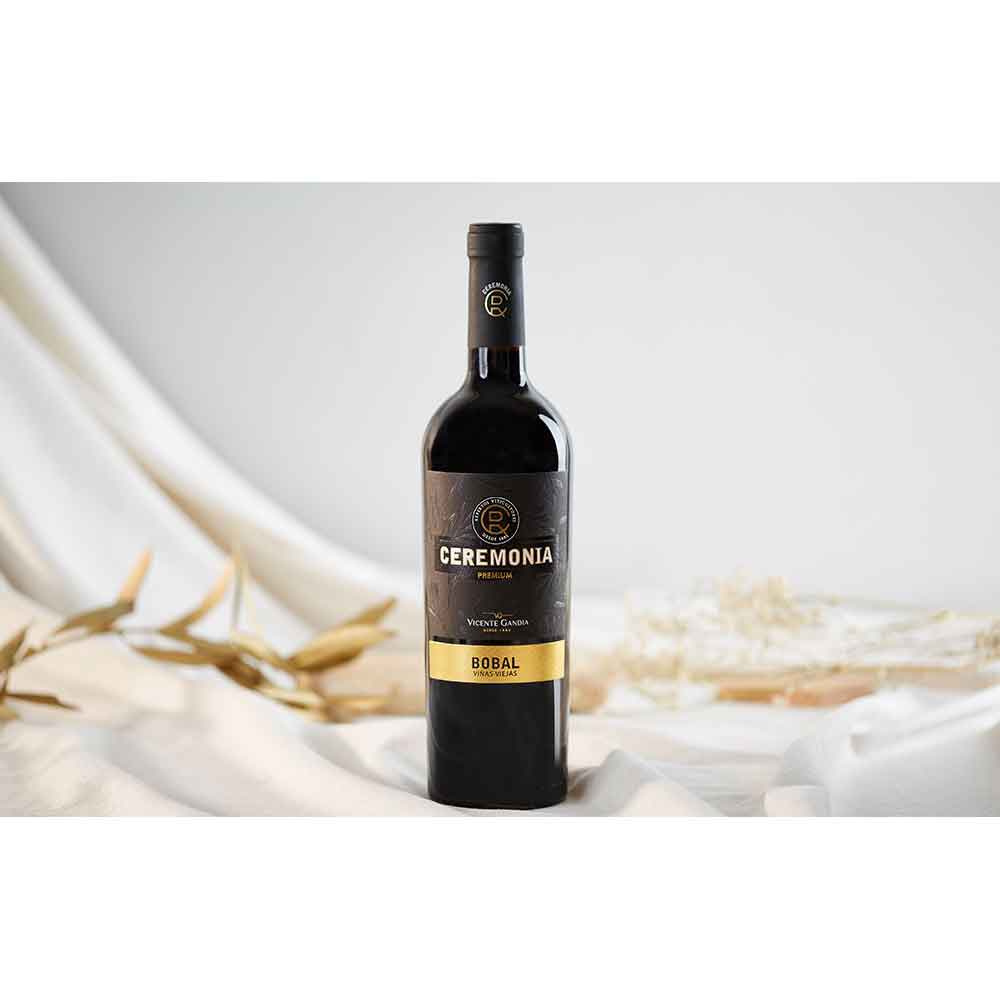 Vin rosu sec Ceremonia Premium, 0.75L