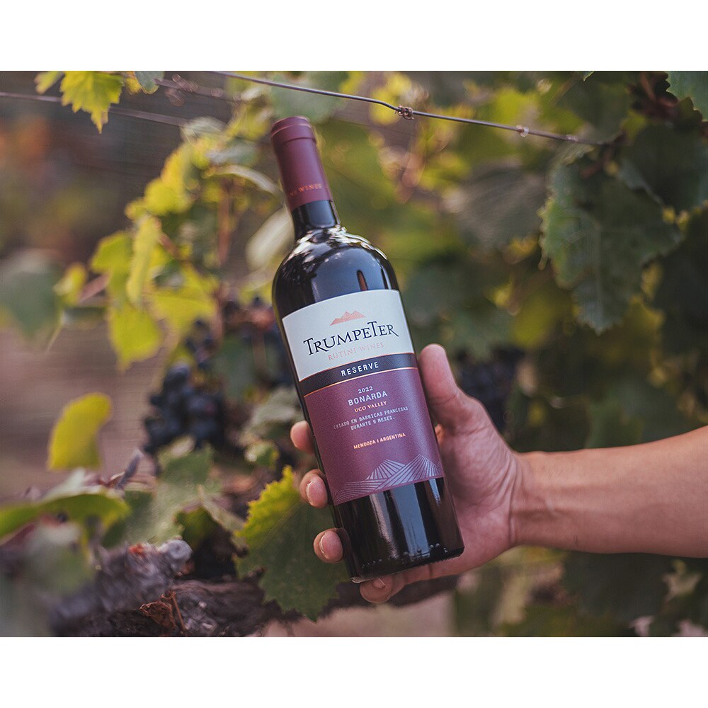 Vin rosu sec Rutini Trumpeter Reserve Blend, 0.75L