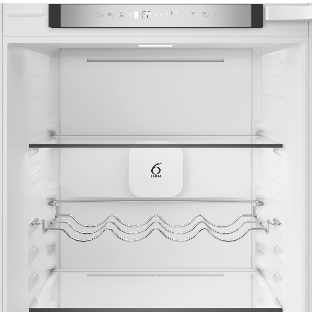 Combina frigorifica incorporabila WHIRLPOOL WHK2 5293 B5E, No Frost, 6th Sense, 270 l, H 177.5 cm, Clasa D