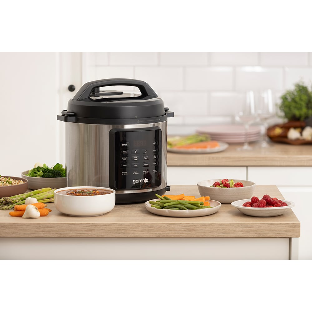 Multicooker GORENJE GMC6SBK, 5.7l, 1000W, 8 programe, argintiu-negru