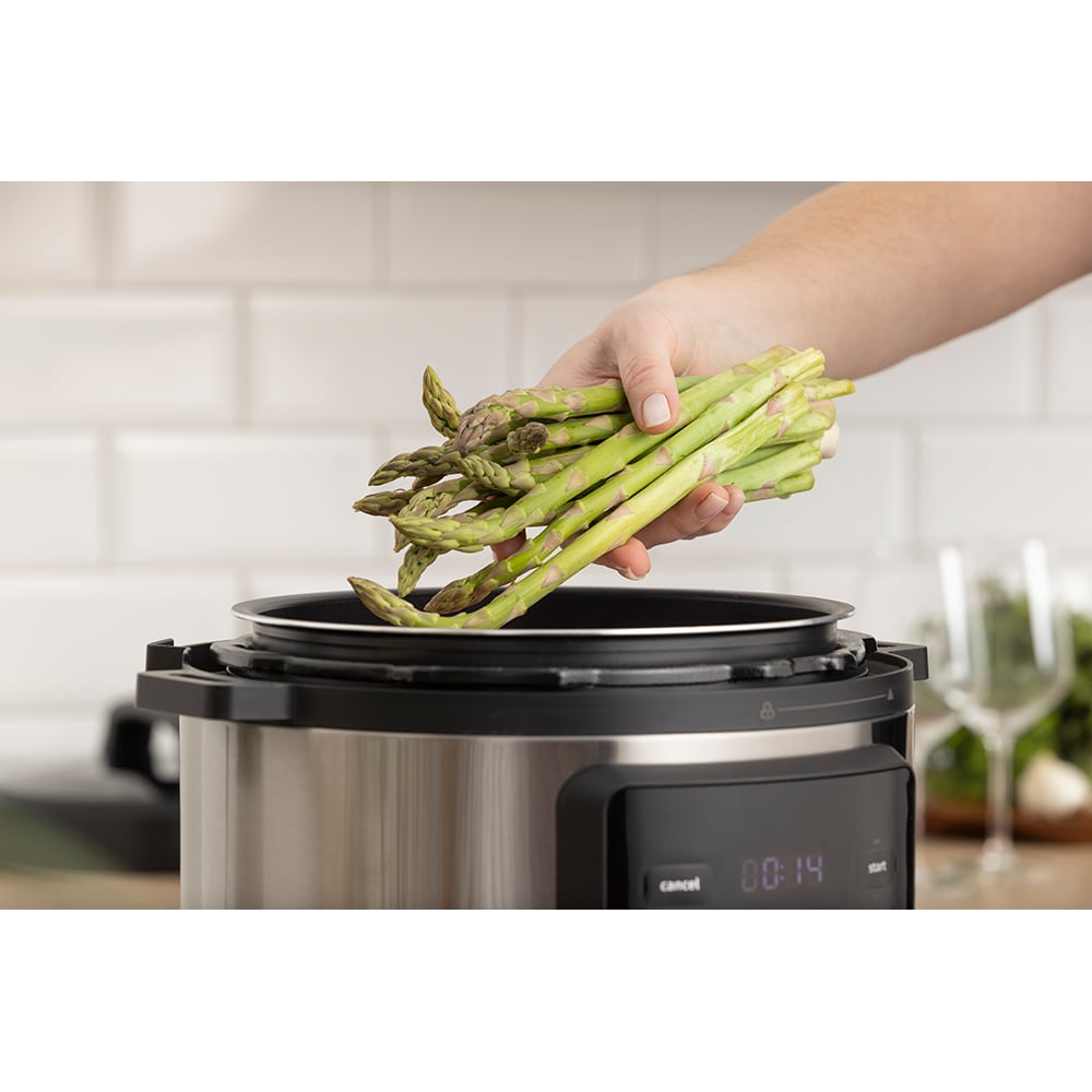 Multicooker GORENJE GMC6SBK, 5.7l, 1000W, 8 programe, argintiu-negru