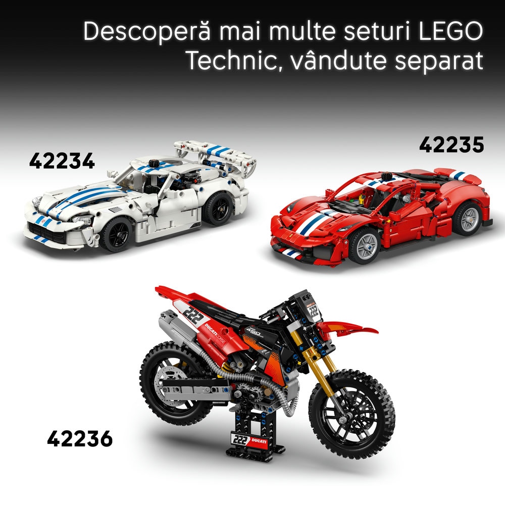 LEGO Technic: Batmobile Tumbler 42239, 12 ani+, 719 piese