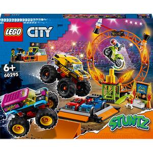 LEGO City: Arena de cascadorii 60295, 6 ani+, 668 piese
