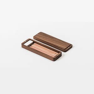 Cutie intrumente de scris SPIN Pencil, nuc, maro inchis