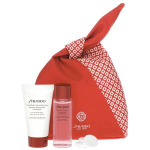 Set cadou SHISEIDO Mini Cleanse & Balance Travel Kit: Spuma de curatare, 30ml + Tratament facial, 30ml